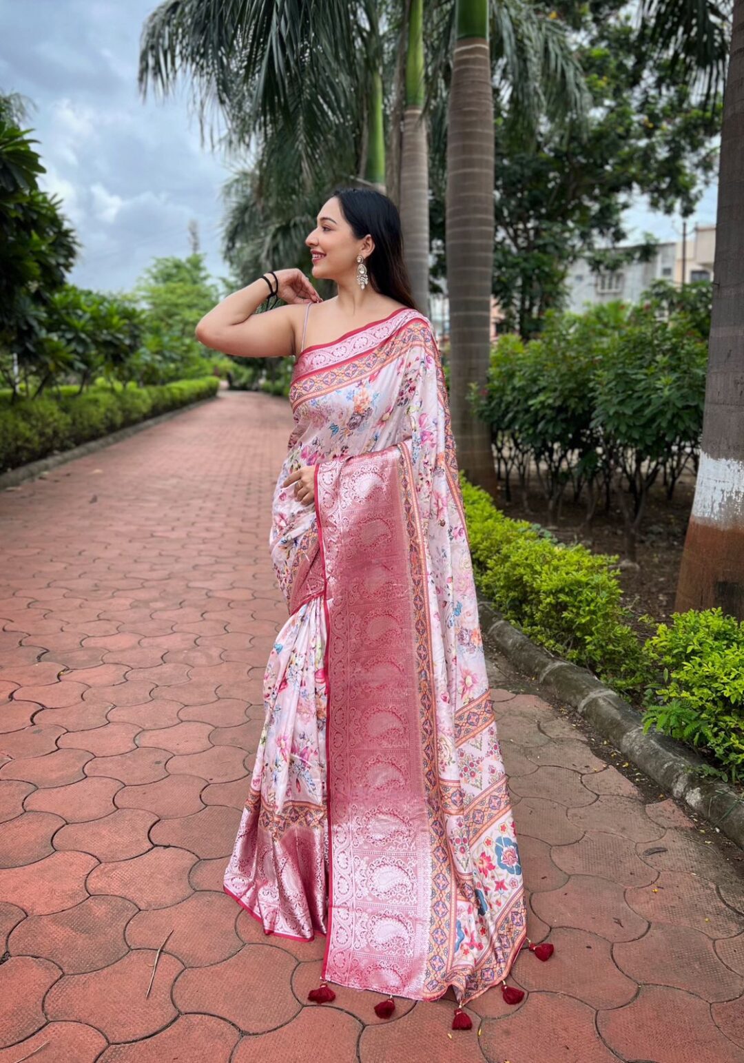 SOFT TUSSAR DOLA SATIN SILK SAREE WITH WEAVING BORDER AND TASSELS - Image 1